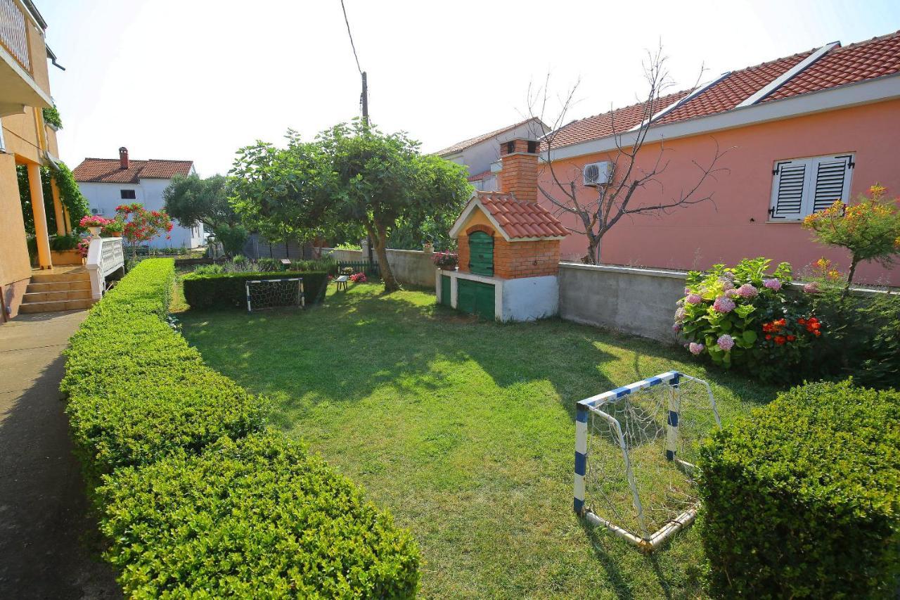 Apartmani Dane Sukošan Extérieur photo