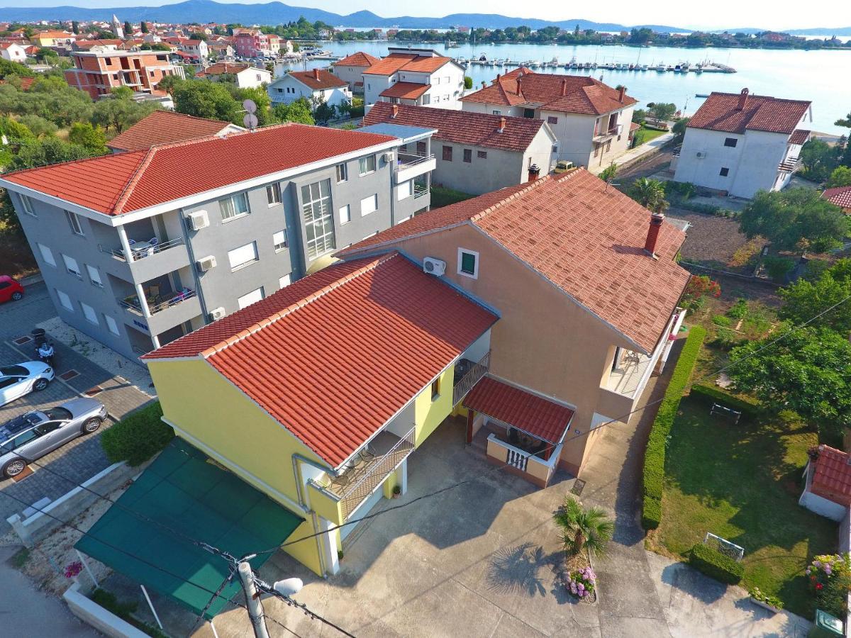 Apartmani Dane Sukošan Extérieur photo