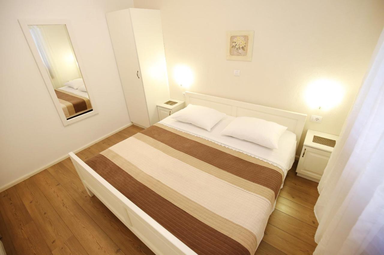 Apartmani Dane Sukošan Extérieur photo